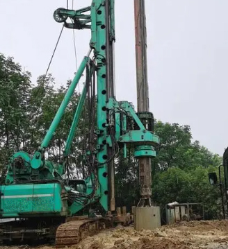 如何避免旋挖鉆機(jī)翻車(chē)？